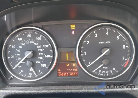 2015 BMW X1 Sdrive28I z USA, uszkodzony, nr VIN WBAVM1C53FV318159